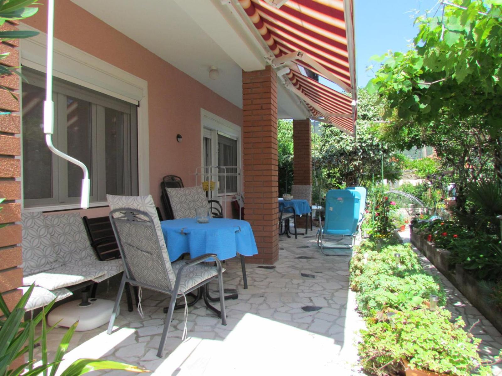 Apartments Bura & Jugo, Cres, Without Stress Exterior photo